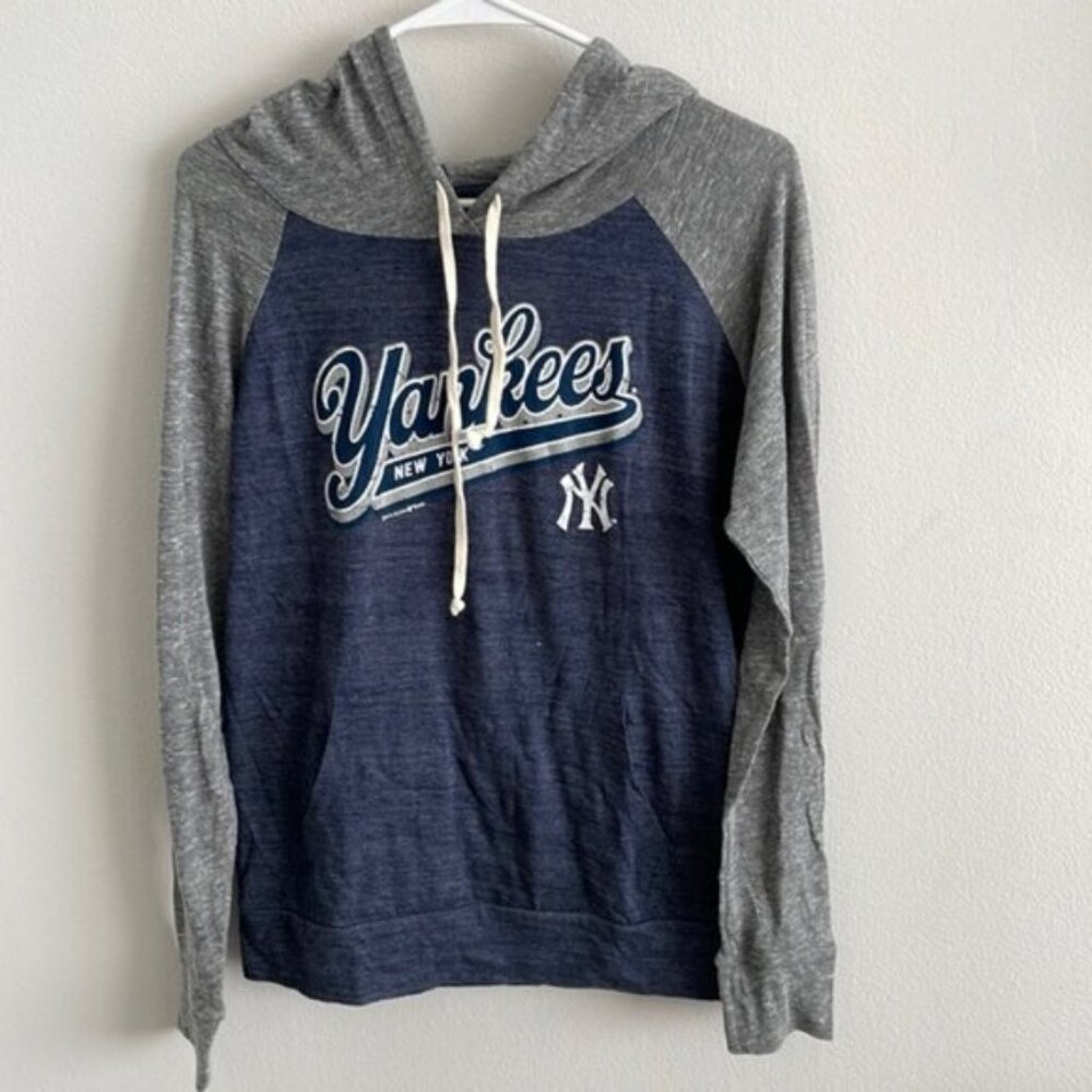 New York Yankees MLB Raglan Sleeve Blue Gray Pullover Hoodie Size Small